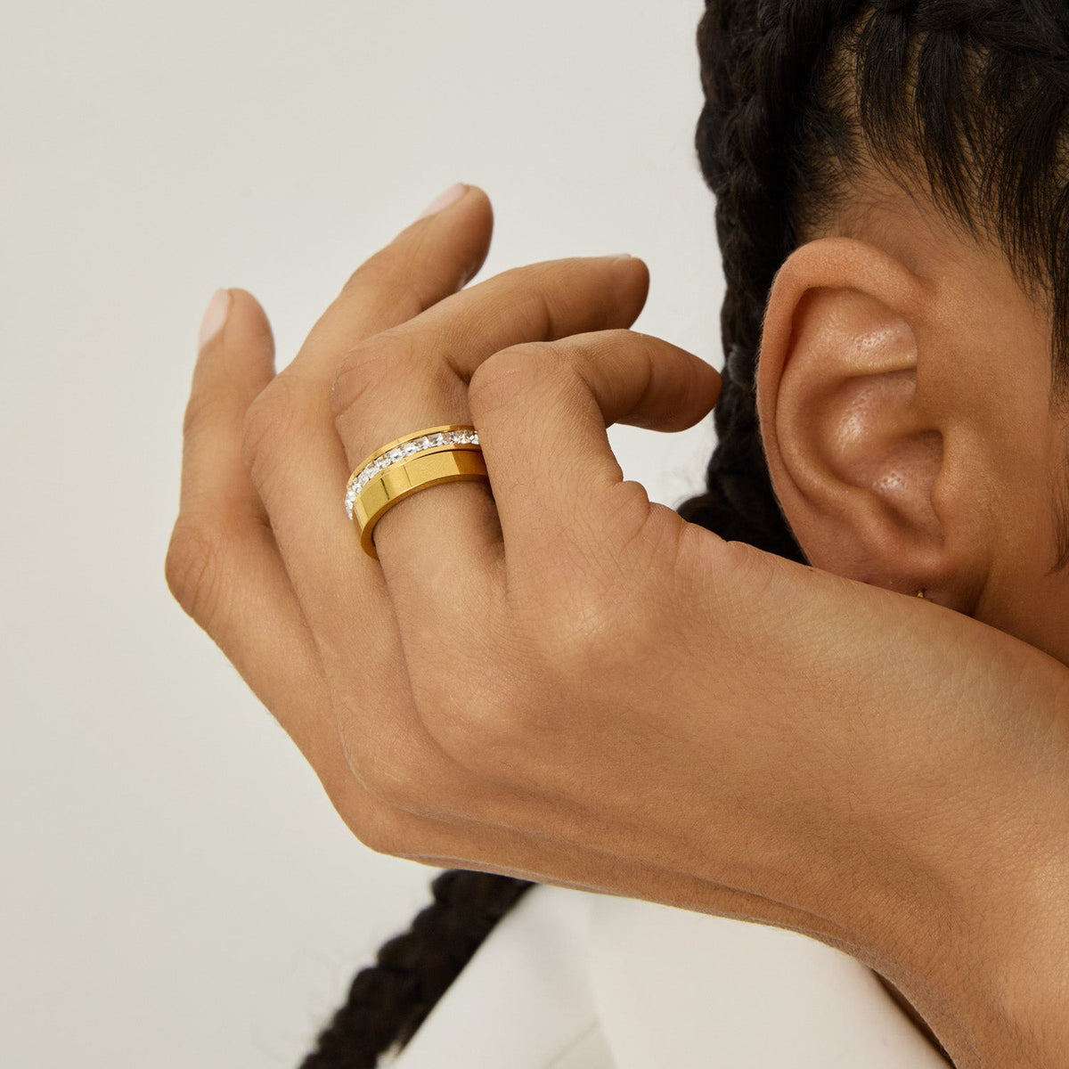 Aliança Moderna 4MM Banhada em Ouro 18k