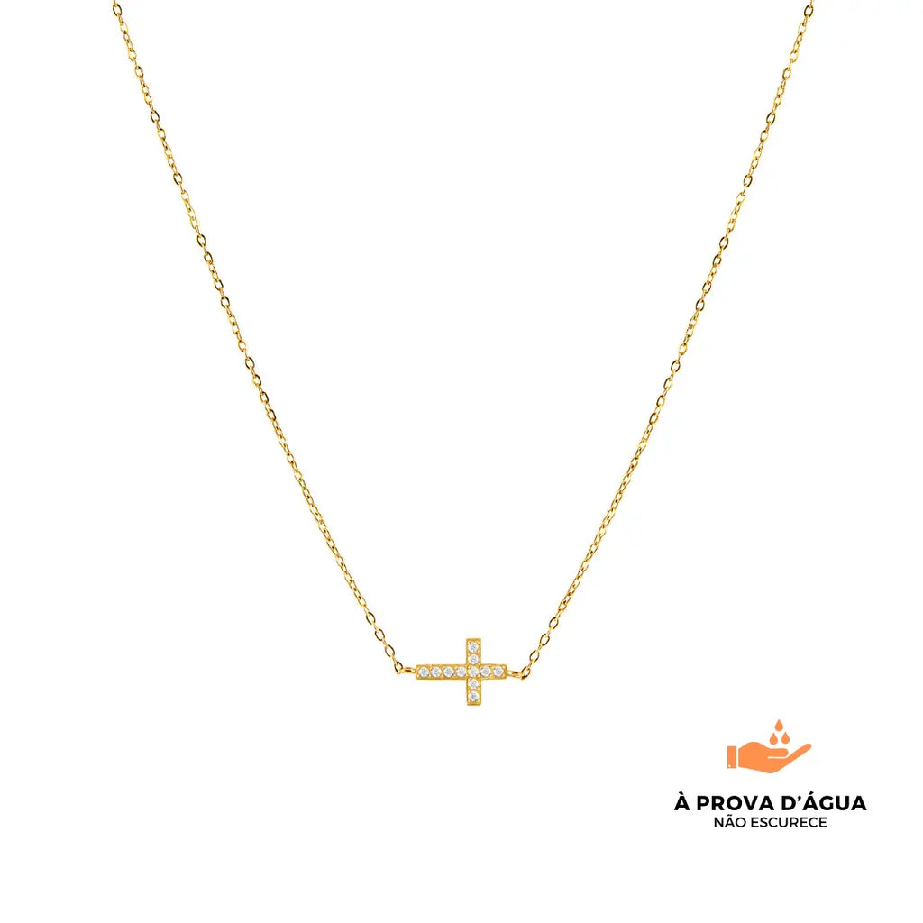 Colar Cruz com Pedras Brilhantes Banhado em Ouro 18k