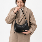 Bolsa de Ombro Feminina Nora Bag Meia Lua Couro Mavellié